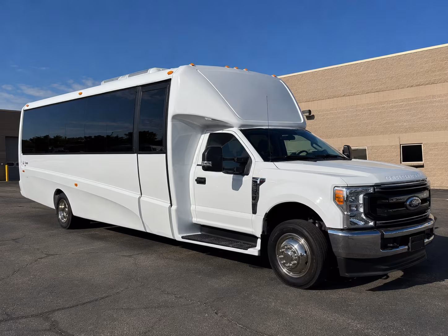 easily book transportation for your next church or religious group 3