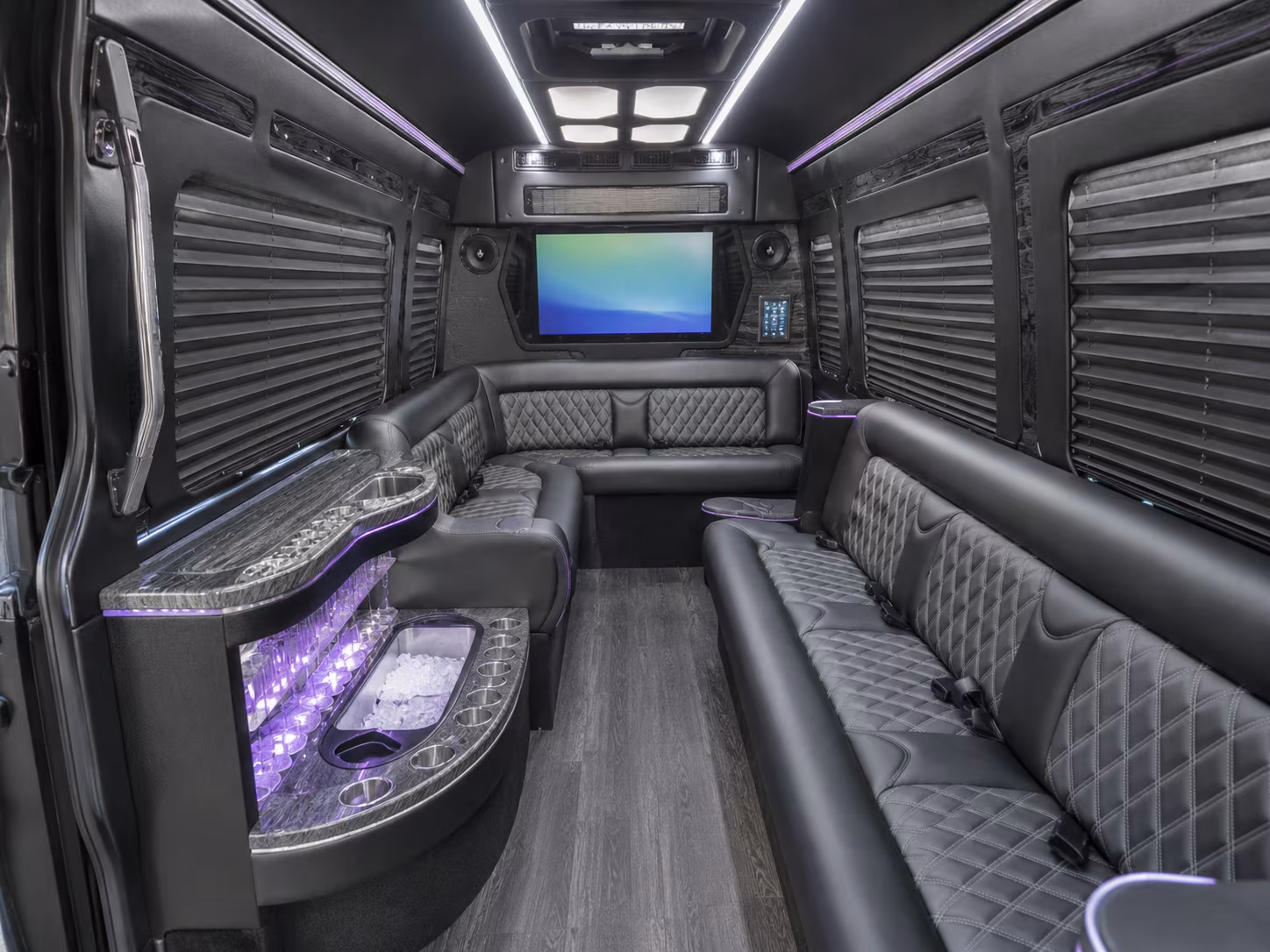 easily book transportation for your next convention or trade show 1