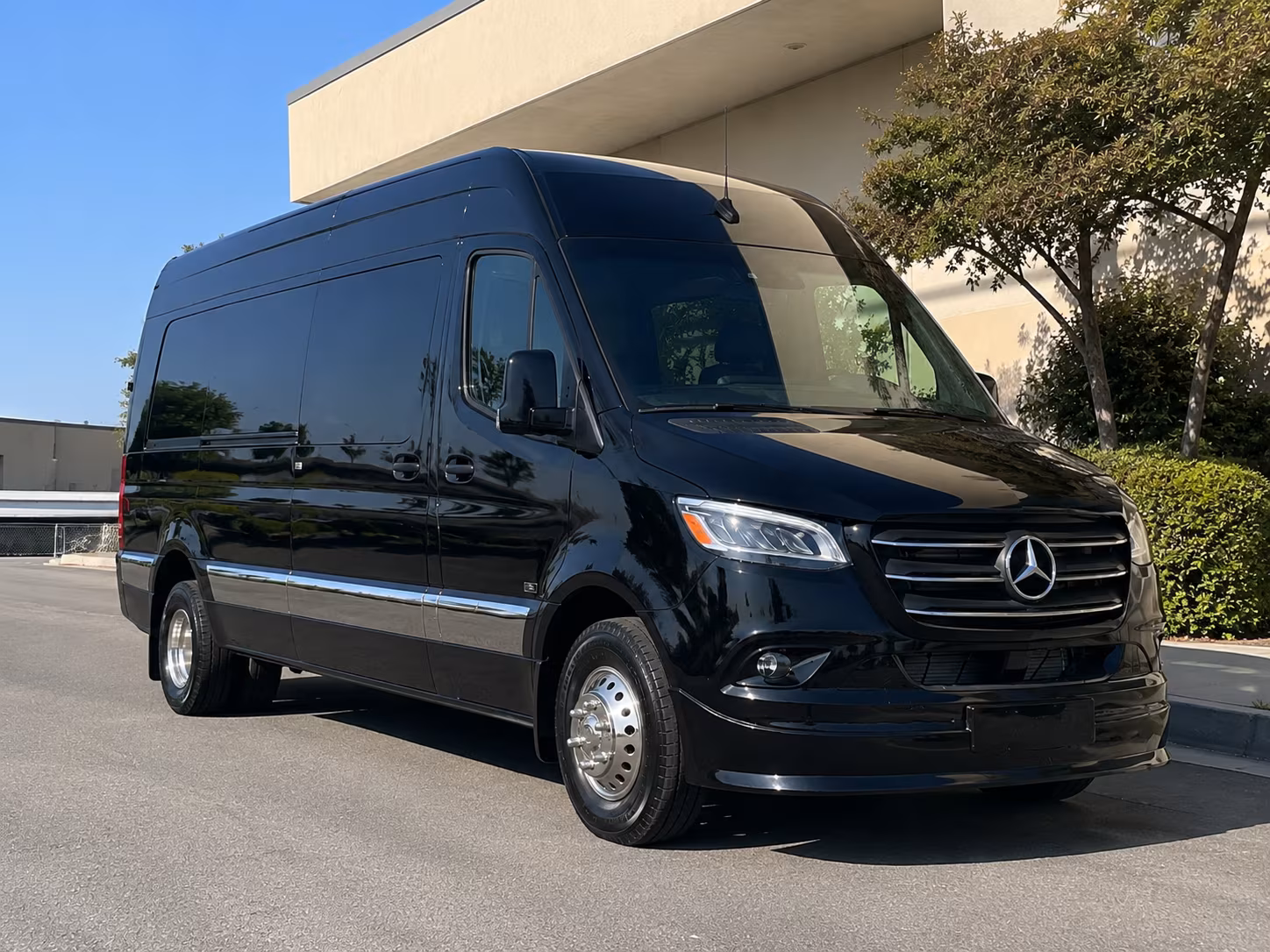 easily book transportation for your next private event 1