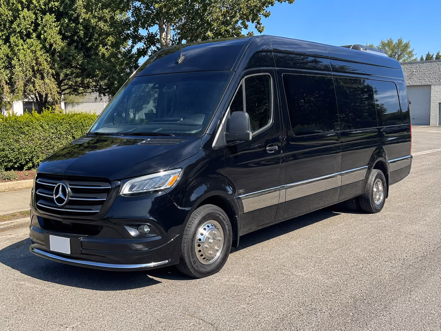 easily book transportation for your next sporting event 4
