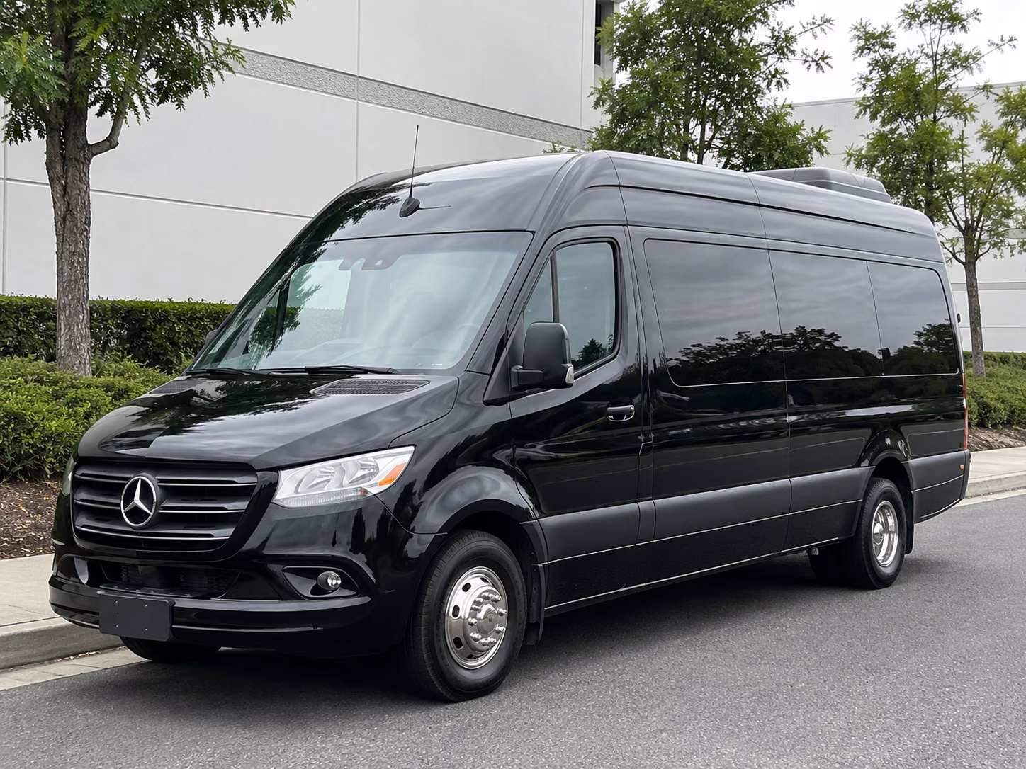 wedding shuttle buses and ceremony transportation in bakersfield